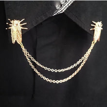 Load image into Gallery viewer, Rose gold cicada collar pin