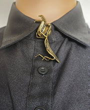 Load image into Gallery viewer, Big mantis button cover