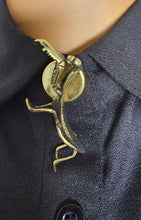 Load image into Gallery viewer, Small mantis button cover