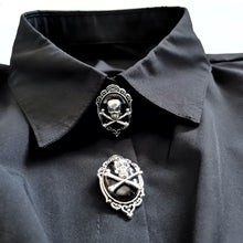 Load image into Gallery viewer, Crossbone skull button cover