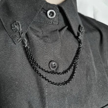 Load image into Gallery viewer, Black rose collar pin