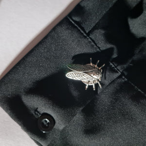 Small silver cicada button cover