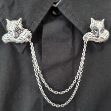 Load image into Gallery viewer, Fox collar pin