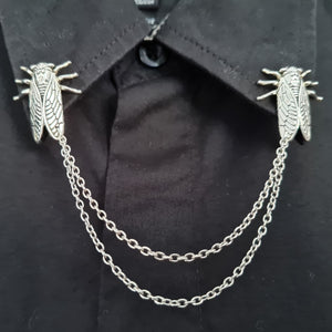 Cicada collar pin