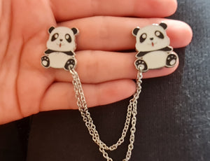 Panda collar pin