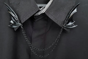 Black bat wings collar pin