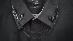 Black bat wings collar pin