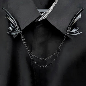 Black bat wings collar pin