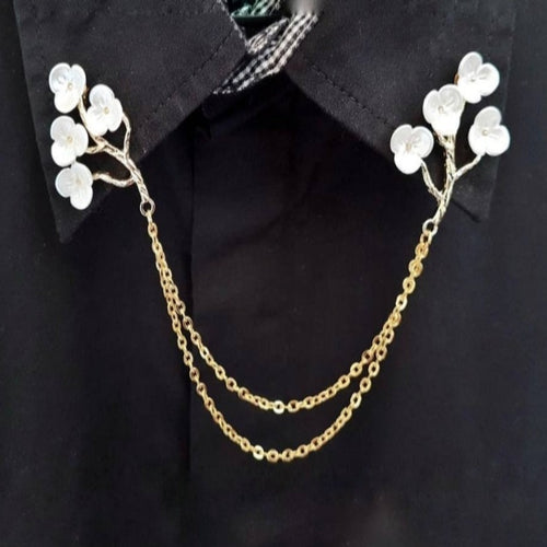 Pearl flowers collar pin