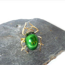 Load image into Gallery viewer, Green beetle ring