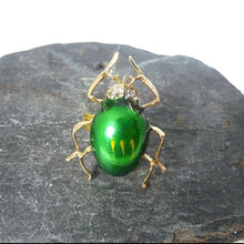 Load image into Gallery viewer, Green beetle ring