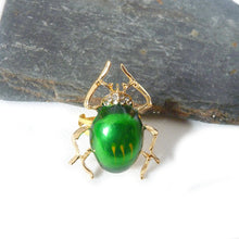 Load image into Gallery viewer, Green beetle ring