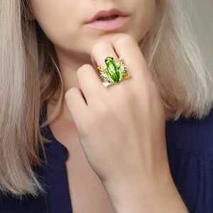 Frog ring