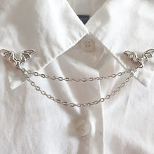 Load image into Gallery viewer, Bat collar pins with chain